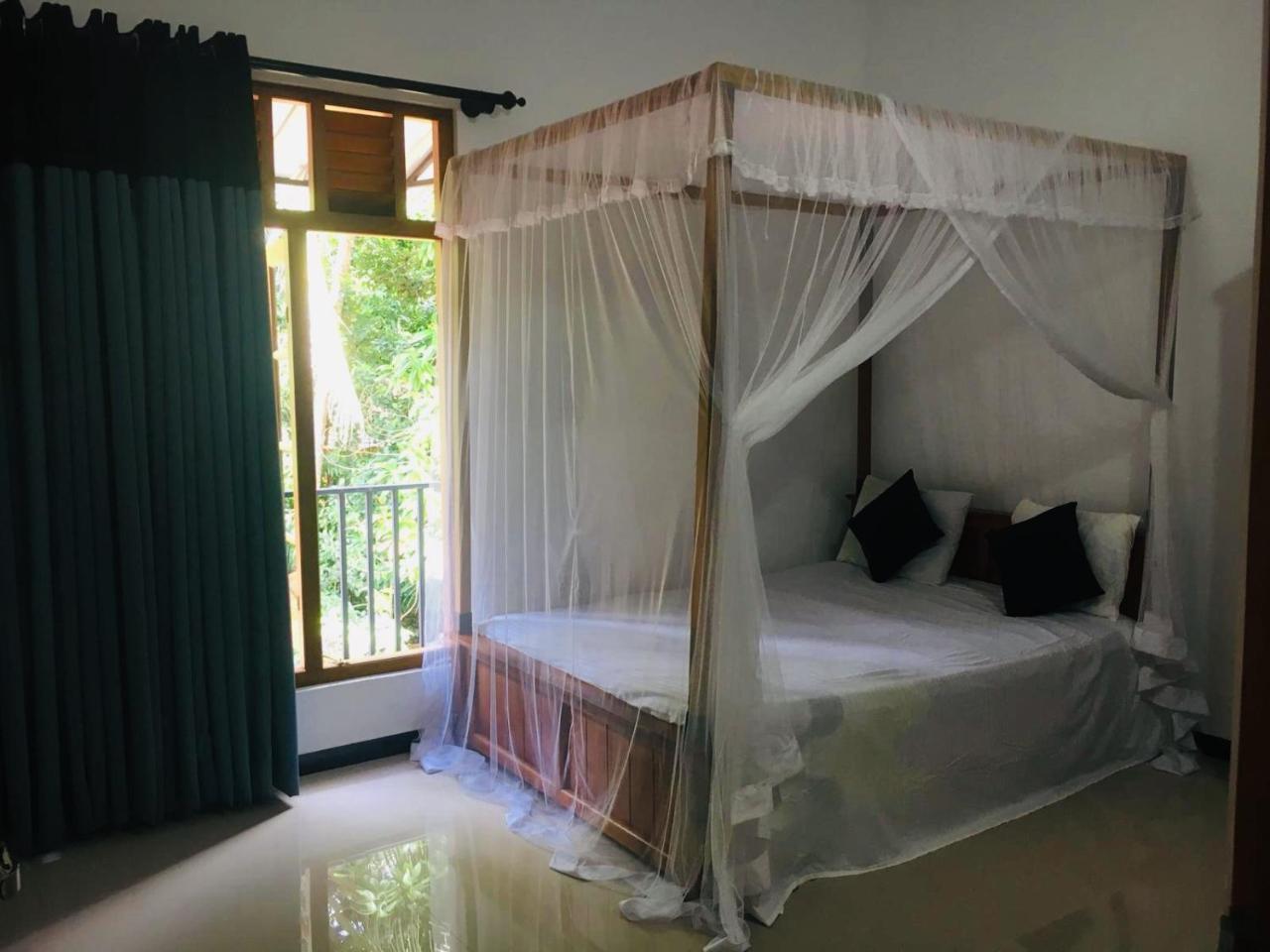 Casa Blanca Hotel Ahangama Ngoại thất bức ảnh